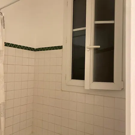 Belle Feuille Apartment *