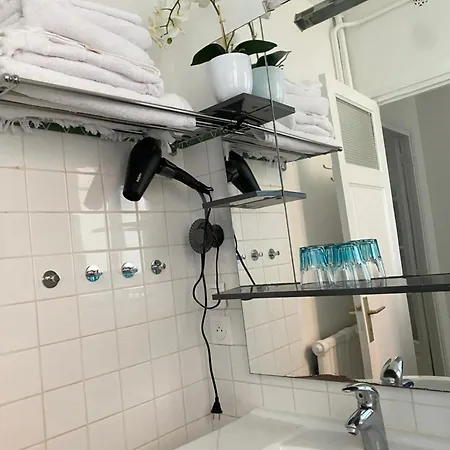 Belle Feuille Apartment Paris